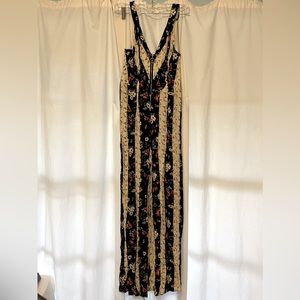 Coco & Jaimeson pants romper!